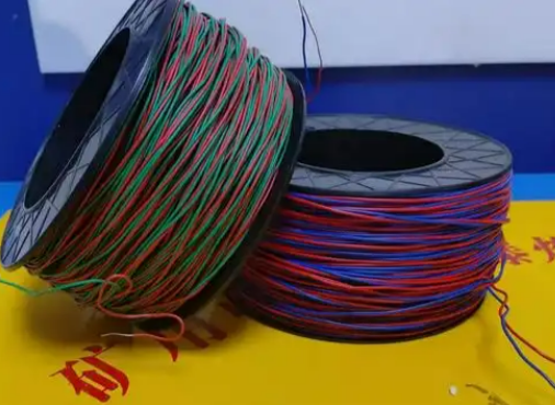 兴义放炮线的主要材质有哪些？不同材质的适用场景有何区别？